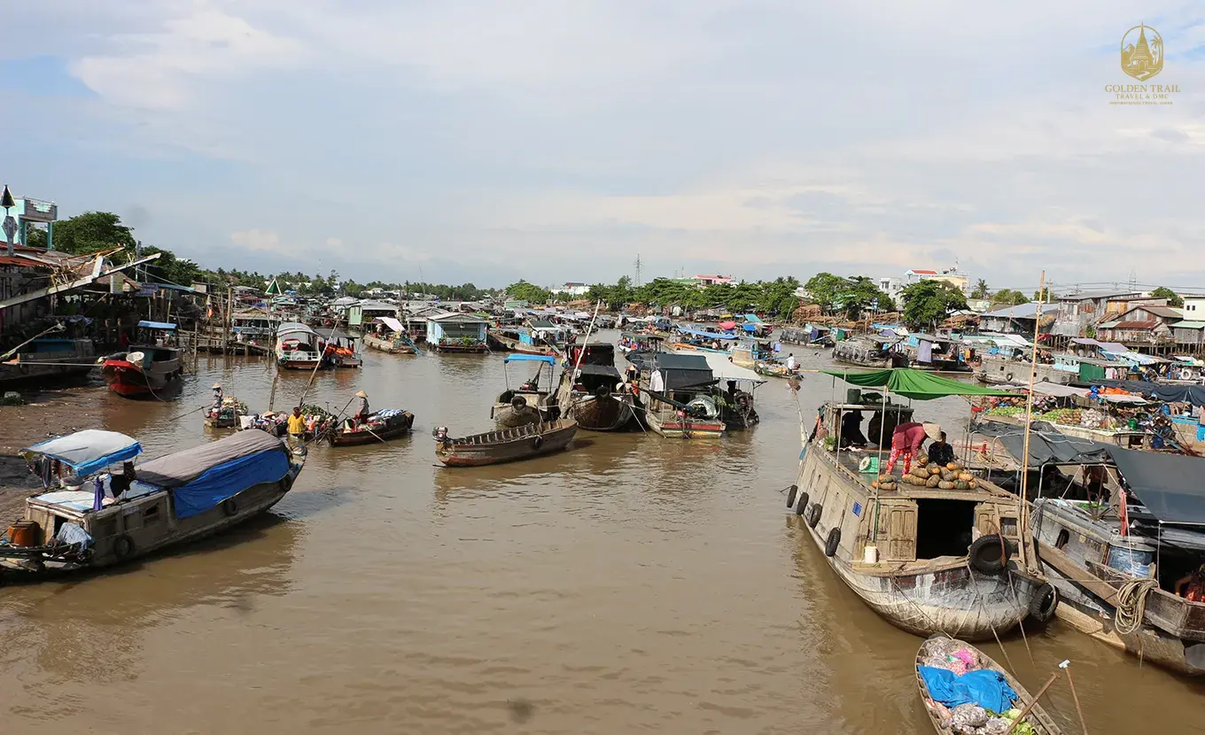 6-Day Best of South Vietnam: Saigon History, Mekong Delta Adventure & Cu Chi